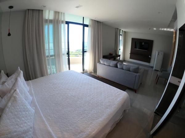 Tropical Executive Hotel : photo 2 de la chambre suite deluxe avec baignoire spa
