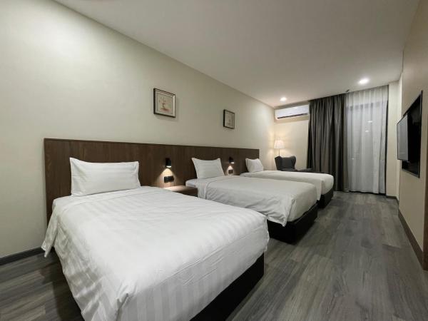 Hotel Bundusan : photo 4 de la chambre chambre triple deluxe