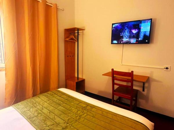 LISABONNA GUEST HOUSE : photo 6 de la chambre chambre double avec salle de bains privative