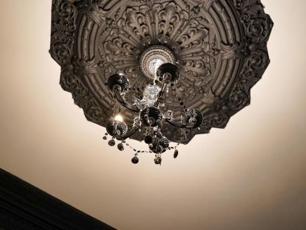 S.H Apartments : photo 6 de la chambre studio supérieur