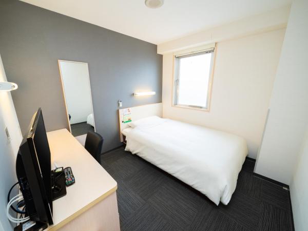 Super Hotel Tokyo Kameido : photo 1 de la chambre chambre double standard - non-fumeurs