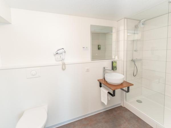 Hotel Inn Design La Rochelle : photo 7 de la chambre suite familiale 2 chambres