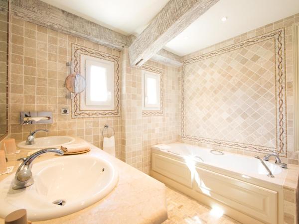 Hotel Byblos Saint-Tropez : photo 1 de la chambre suite en duplex