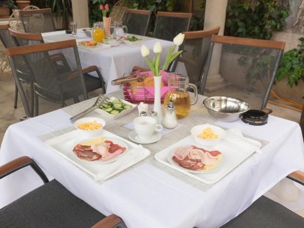 Apartments PALMA Bed & Breakfast : photo 10 de la chambre appartement - vue sur mer