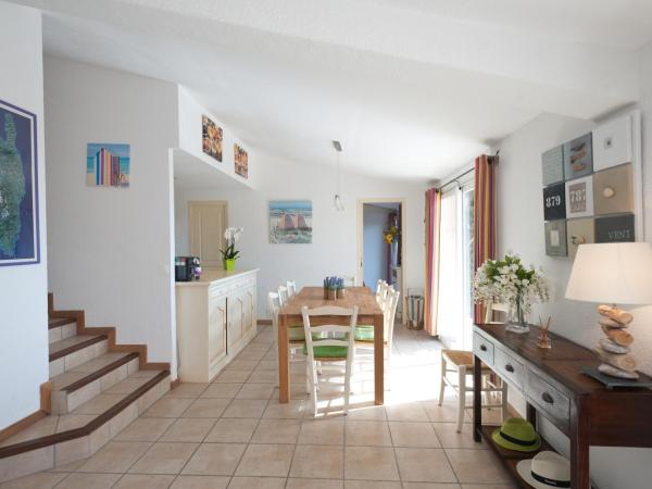 Résidence Marina Di Santa Giulia : photo 3 de la chambre maison 4 chambres avec 4 salles de bains - vue sur mer - casa maestrale