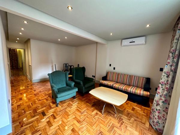 San Michel Hotel : photo 9 de la chambre suite lit king-size avec baignoire spa