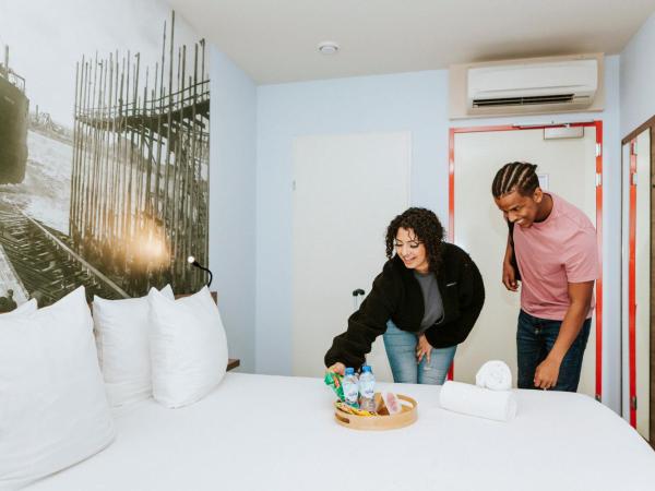 Rotterdam Teleport Hotel : photo 6 de la chambre chambre double Économique