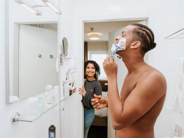 Rotterdam Teleport Hotel : photo 4 de la chambre chambre double Économique