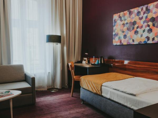 Hotel Tobaco Łódź : photo 3 de la chambre petite chambre simple