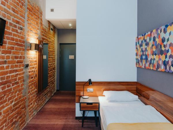 Hotel Tobaco Łódź : photo 5 de la chambre chambre simple standard