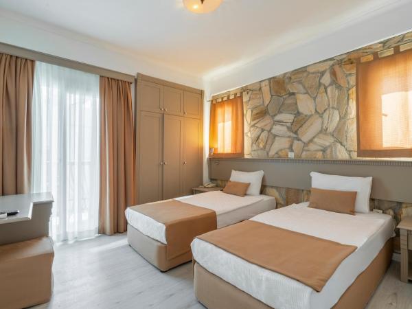 Trendlife Hotels Torba : photo 4 de la chambre chambre double - vue sur jardin