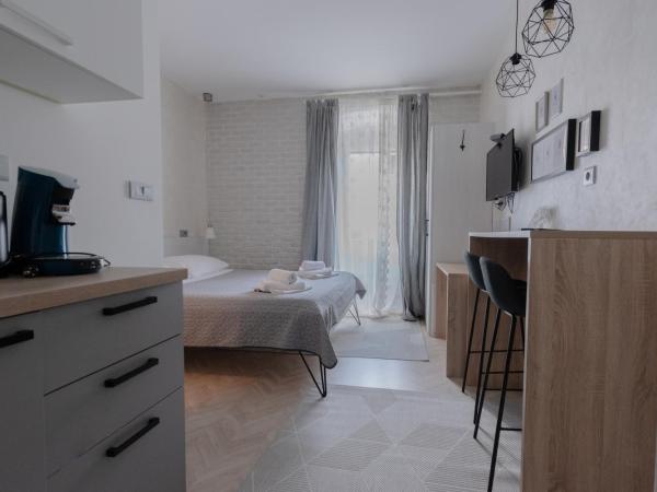 L&B Old Town Studio Apartments : photo 2 de la chambre appartement