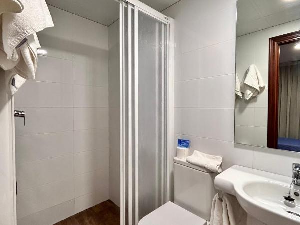 La Orozca Benidorm : photo 6 de la chambre chambre triple