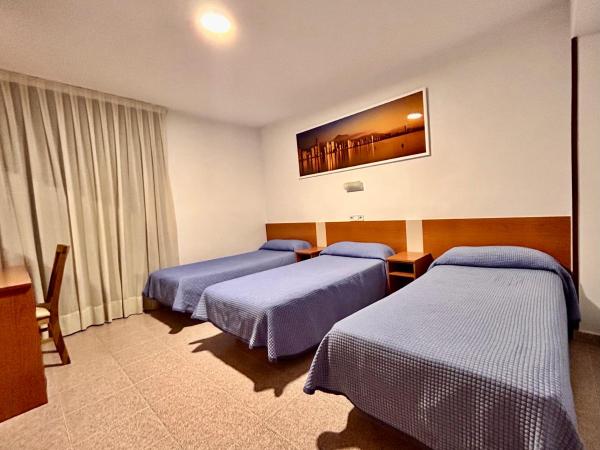 La Orozca Benidorm : photo 3 de la chambre chambre triple