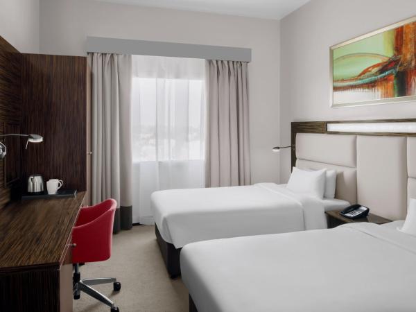 Holiday Inn Express Dubai Internet City, an IHG Hotel : photo 4 de la chambre chambre lits jumeaux standard