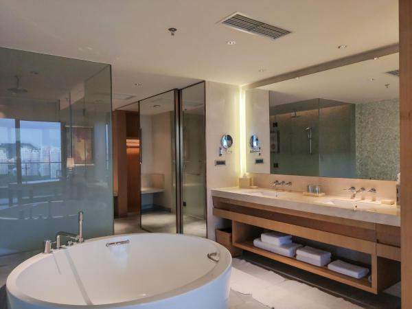 JW Marriott Hotel Sanya Dadonghai Bay : photo 4 de la chambre suite - vue panoramique sur océan 