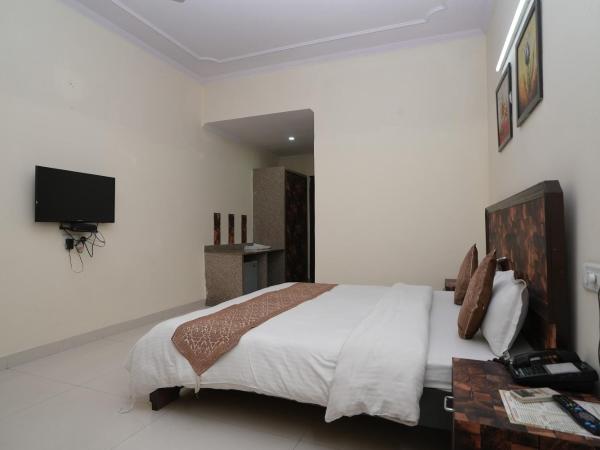 Hotel Silver Arc - Karol Bagh New Delhi : photo 6 de la chambre chambre deluxe double ou lits jumeaux