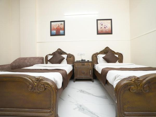 Hotel Silver Arc - Karol Bagh New Delhi : photo 7 de la chambre chambre deluxe double ou lits jumeaux