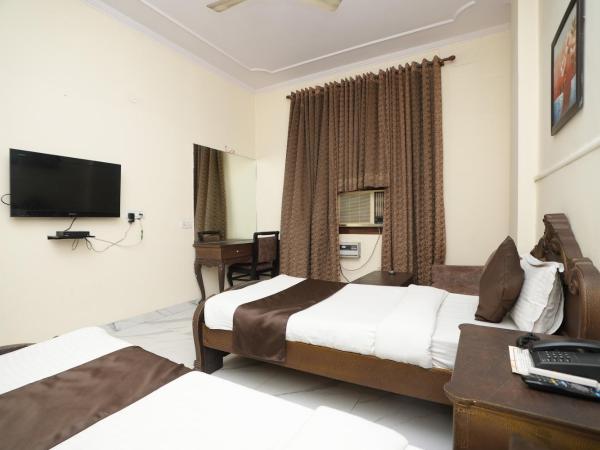 Hotel Silver Arc - Karol Bagh New Delhi : photo 8 de la chambre chambre deluxe double ou lits jumeaux
