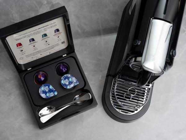 Royal Pacific Hotel : photo 2 de la chambre chambre lit queen-size deluxe