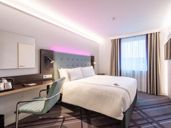 Premier Inn Nürnberg City Nordost : photo 2 de la chambre chambre double standard