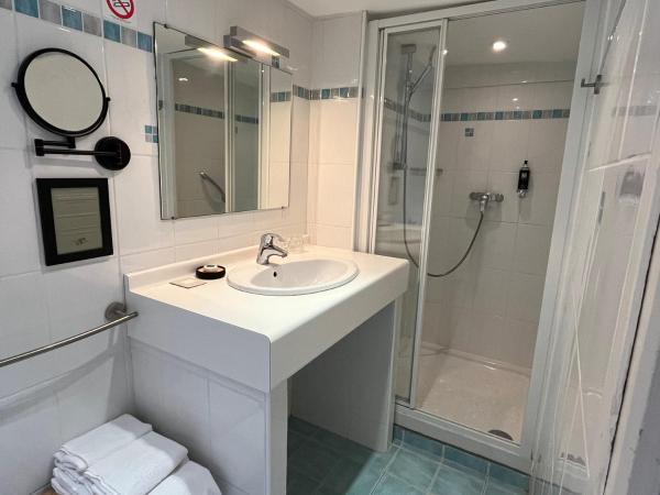 Hôtel Le Patio - Deauville : photo 3 de la chambre suite junior familiale