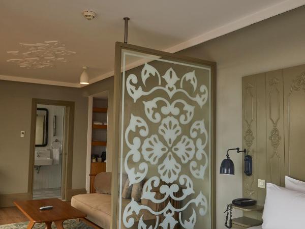 The Marmara Sisli : photo 4 de la chambre suite avec baignoire spa