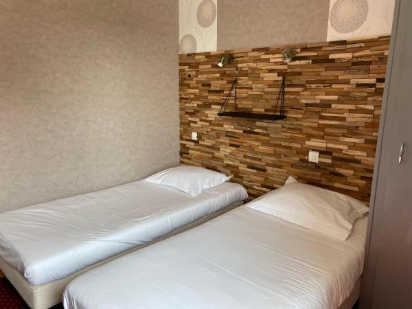 Hotel Restaurant Le Phare : photo 2 de la chambre chambre lits jumeaux