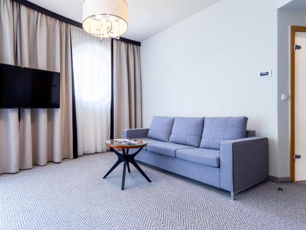 Diune Hotel by Zdrojowa : photo 2 de la chambre chambre double ou lits jumeaux avec terrasse