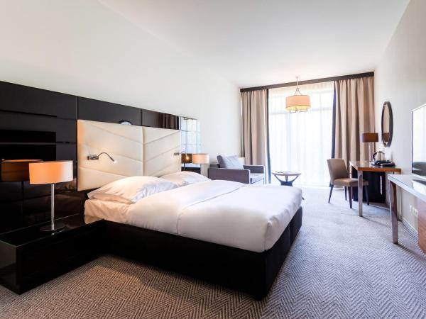 Diune Hotel by Zdrojowa : photo 2 de la chambre pokój standardowy od strony morza z rozkładanym fotelem