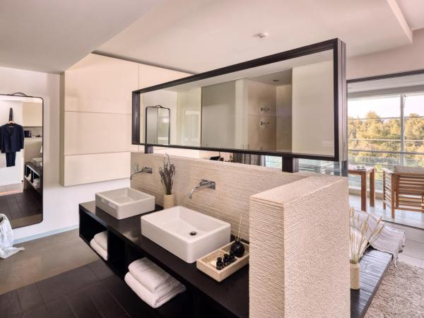 Life Gallery Athens : photo 3 de la chambre chambre exécutive - vue sur montagne