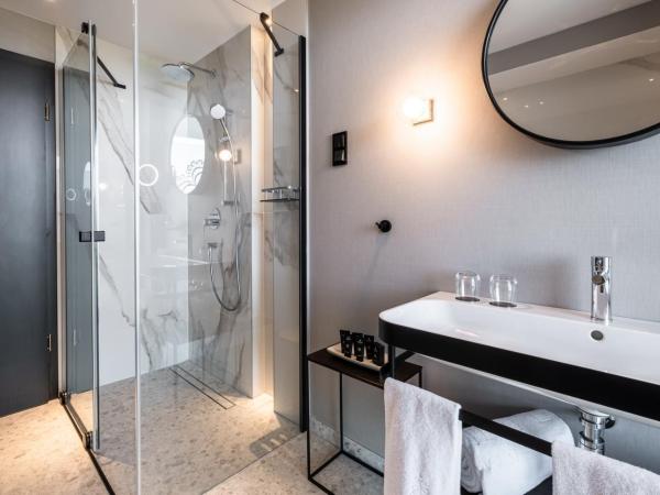 Hotel Vinifera Wine & Spa 5 Stars Superior : photo 2 de la chambre chambre deluxe (2 adultes + 1 enfant)