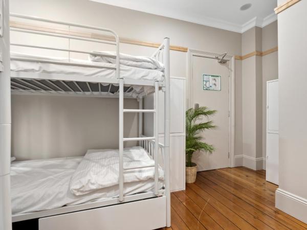 VENUS Surry Hills - FEMALE ONLY HOSTEL : photo 1 de la chambre bed in 4-bed dormitory room (female only)