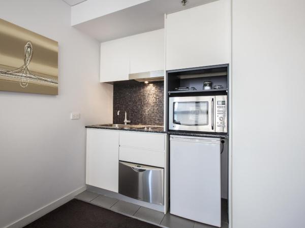 Evolution Apartments : photo 4 de la chambre studio