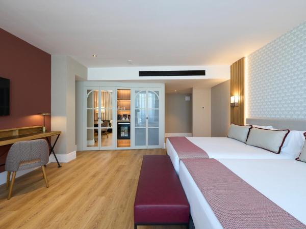 Catalonia Ramblas 4* Sup : photo 3 de la chambre chambre premium the vanguard avec terrasse