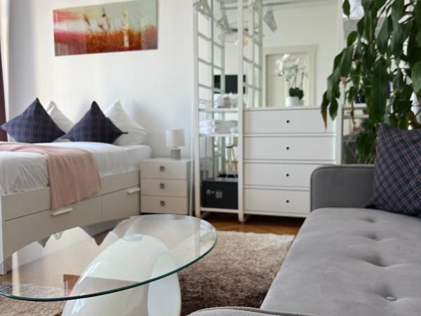 B&B Guest House Du Lac : photo 3 de la chambre chambre familiale - vue sur lac