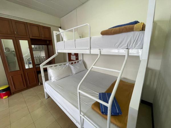 Residence Inn Pattaya : photo 2 de la chambre chambre familiale deluxe