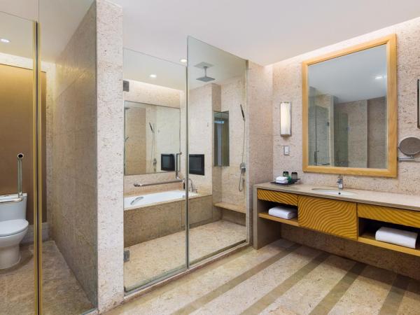 Four Points by Sheraton Hainan, Sanya : photo 6 de la chambre  full ocean view family suite with two king bed