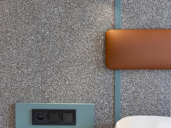 Evripides Hotel : photo 1 de la chambre chambre double ou lits jumeaux - vue sur l'acropole