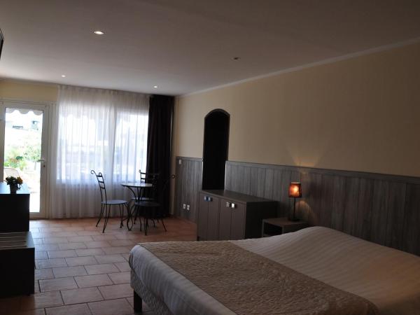 Hotel de la Plage : photo 4 de la chambre chambre quadruple avec accès à la plage