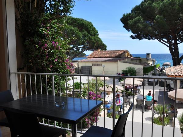 Hotel de la Plage : photo 4 de la chambre chambre quadruple - vue sur mer