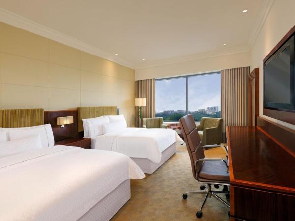 The Westin Pune Koregaon Park : photo 2 de la chambre 2 twin/single beds, guest room