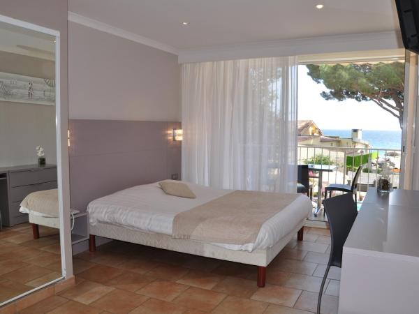 Hotel de la Plage : photo 6 de la chambre chambre quadruple - vue sur mer
