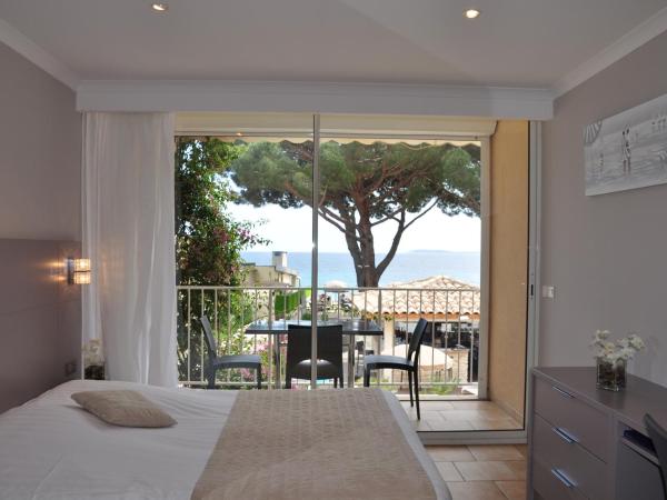 Hotel de la Plage : photo 1 de la chambre chambre quadruple - vue sur mer