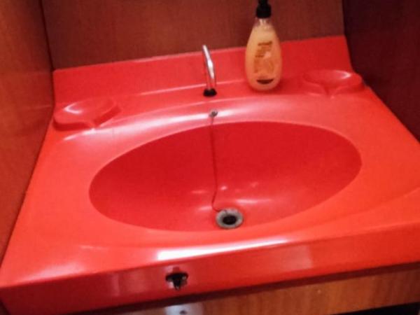 Enjoy our sailboat in Barcelona : photo 6 de la chambre mobile home