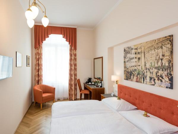 Hotel Johann Strauss : photo 2 de la chambre chambre double classique