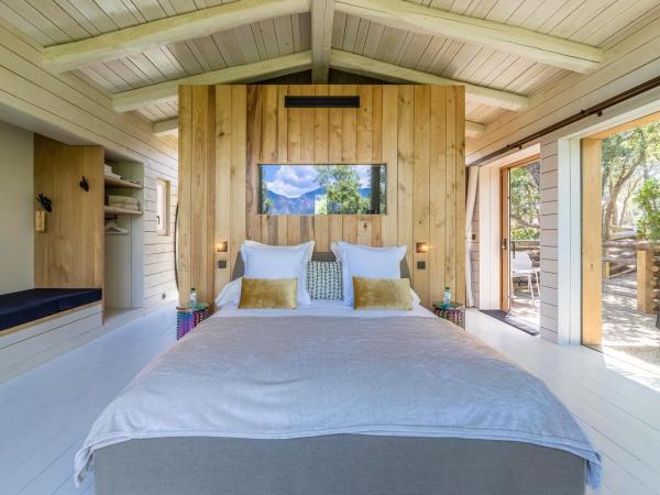 Domaine de Casanghjulina : photo 2 de la chambre suite deluxe avec lit king-size