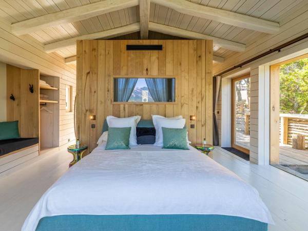 Domaine de Casanghjulina : photo 7 de la chambre suite deluxe avec lit king-size