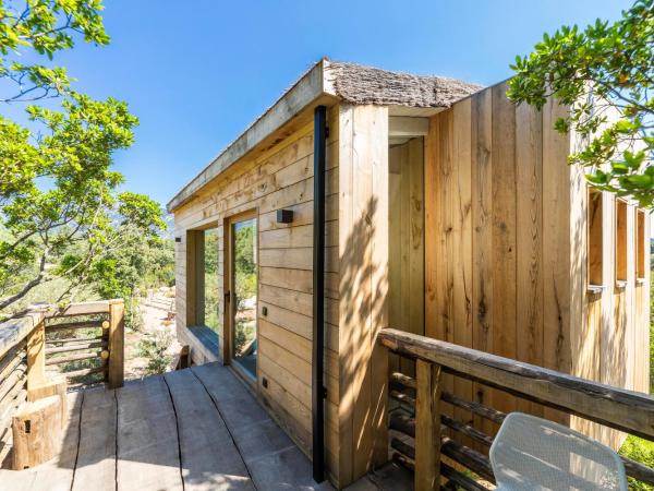 Domaine de Casanghjulina : photo 3 de la chambre suite deluxe avec lit king-size