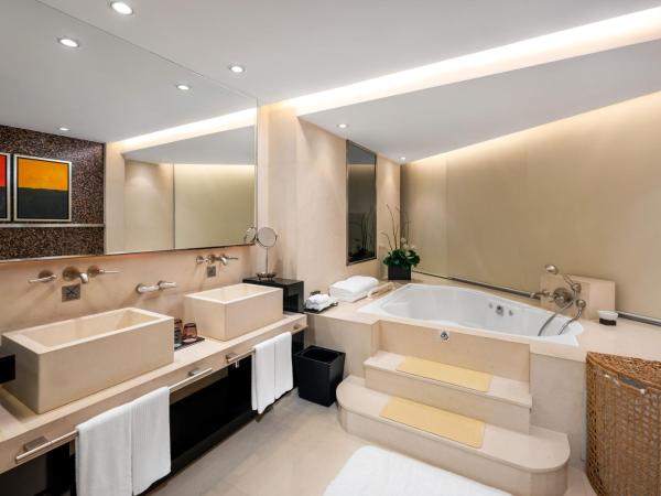 Jianguo Hotel Guangzhou : photo 3 de la chambre suite présidentielle